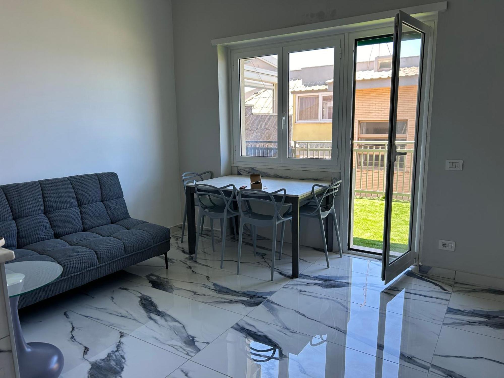 Front Sea Luxury Apartment Lido di Ostia Ngoại thất bức ảnh